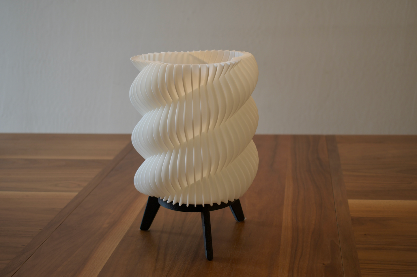 The Swirl Lamp