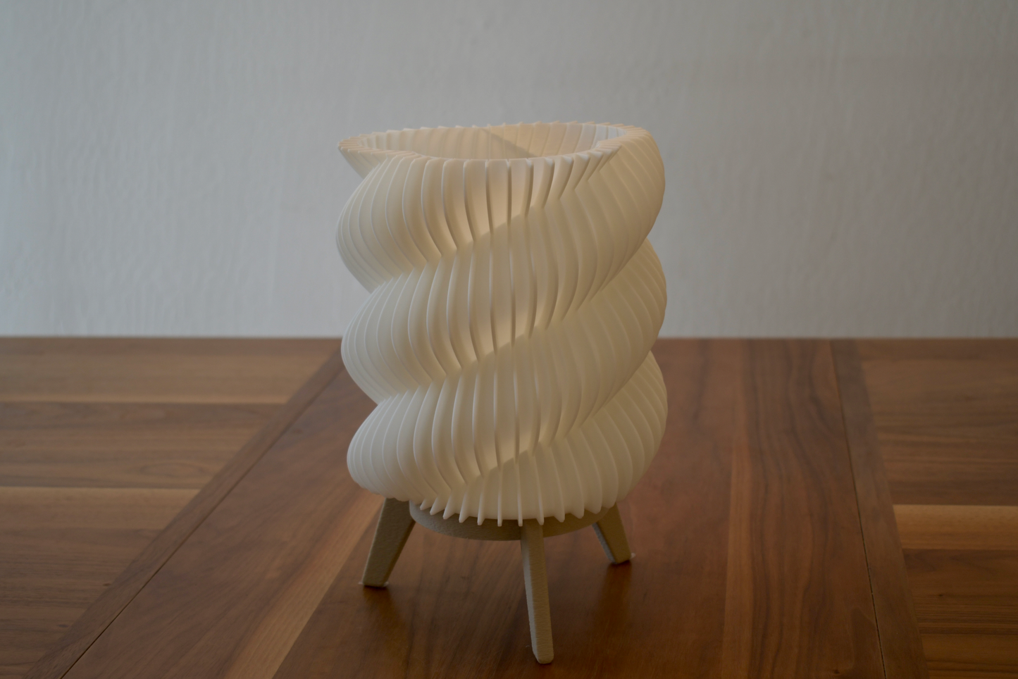 The Swirl Lamp